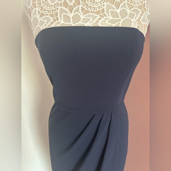 WAYF The Angelique Strapless Tulip Gown Navy / Ink - Picture 7 of 11